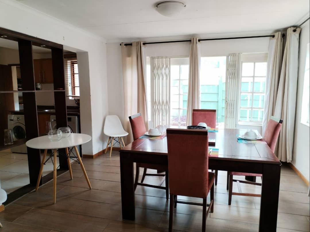 Hluhluwe Road 3 Bed House at Paulshof Guesthouse In Sandton